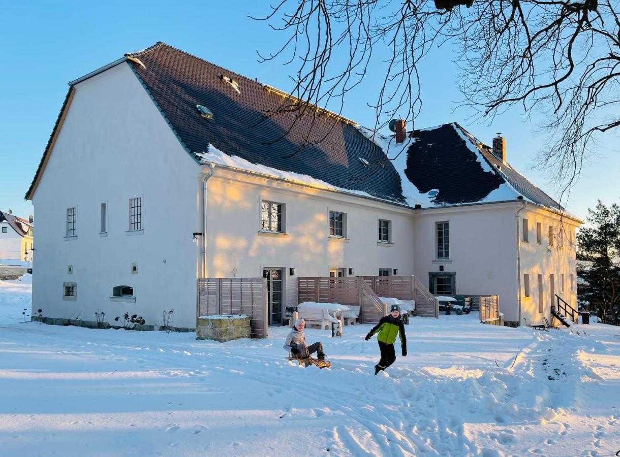 Farmhouse Eckartsberg Im Zittauer Gebirge - Gemuetliche Und Moderne Ferienwohnungen Mit Terrasse מראה חיצוני תמונה