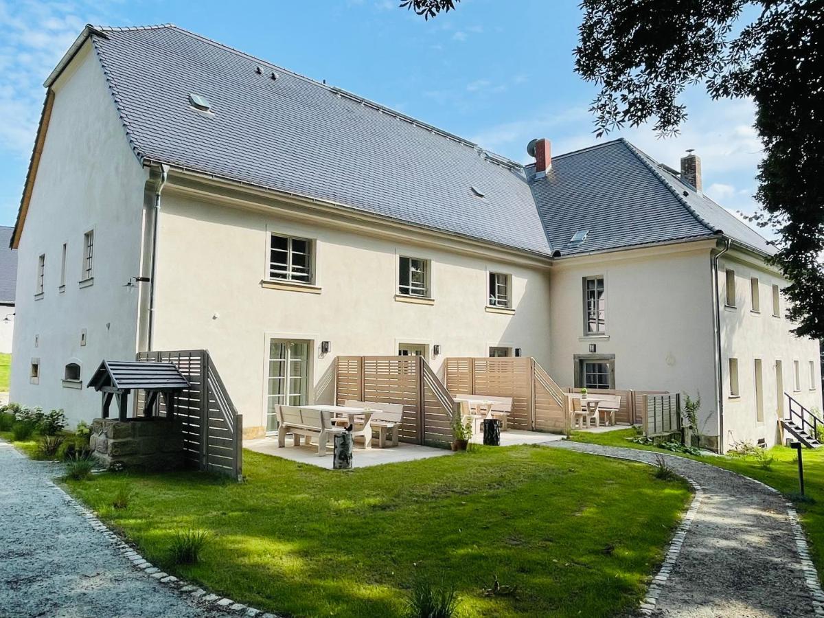 Farmhouse Eckartsberg Im Zittauer Gebirge - Gemuetliche Und Moderne Ferienwohnungen Mit Terrasse מראה חיצוני תמונה